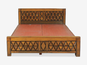 DIAMOND COT WITH BOX STORAGE AND TWO DRAWS